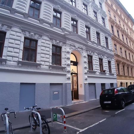 Amazing Location In Vienna Near Rathaus Lejlighed Eksteriør billede